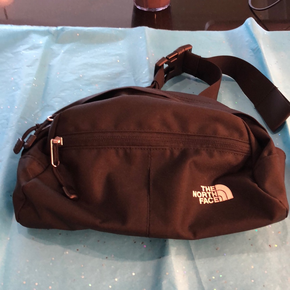 North face fanny pack